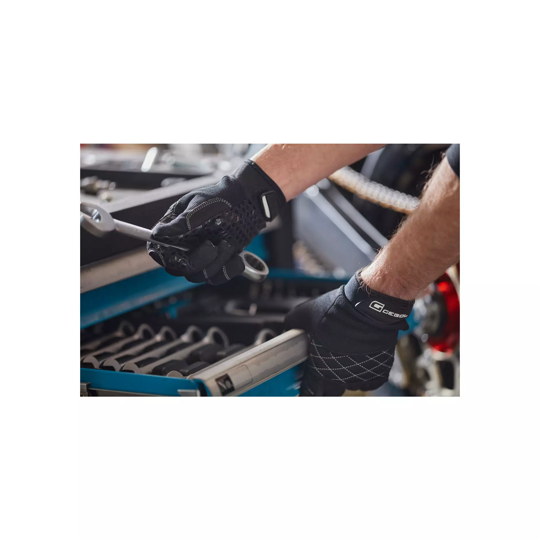 709880-83_Master Grip (6)@0,75x