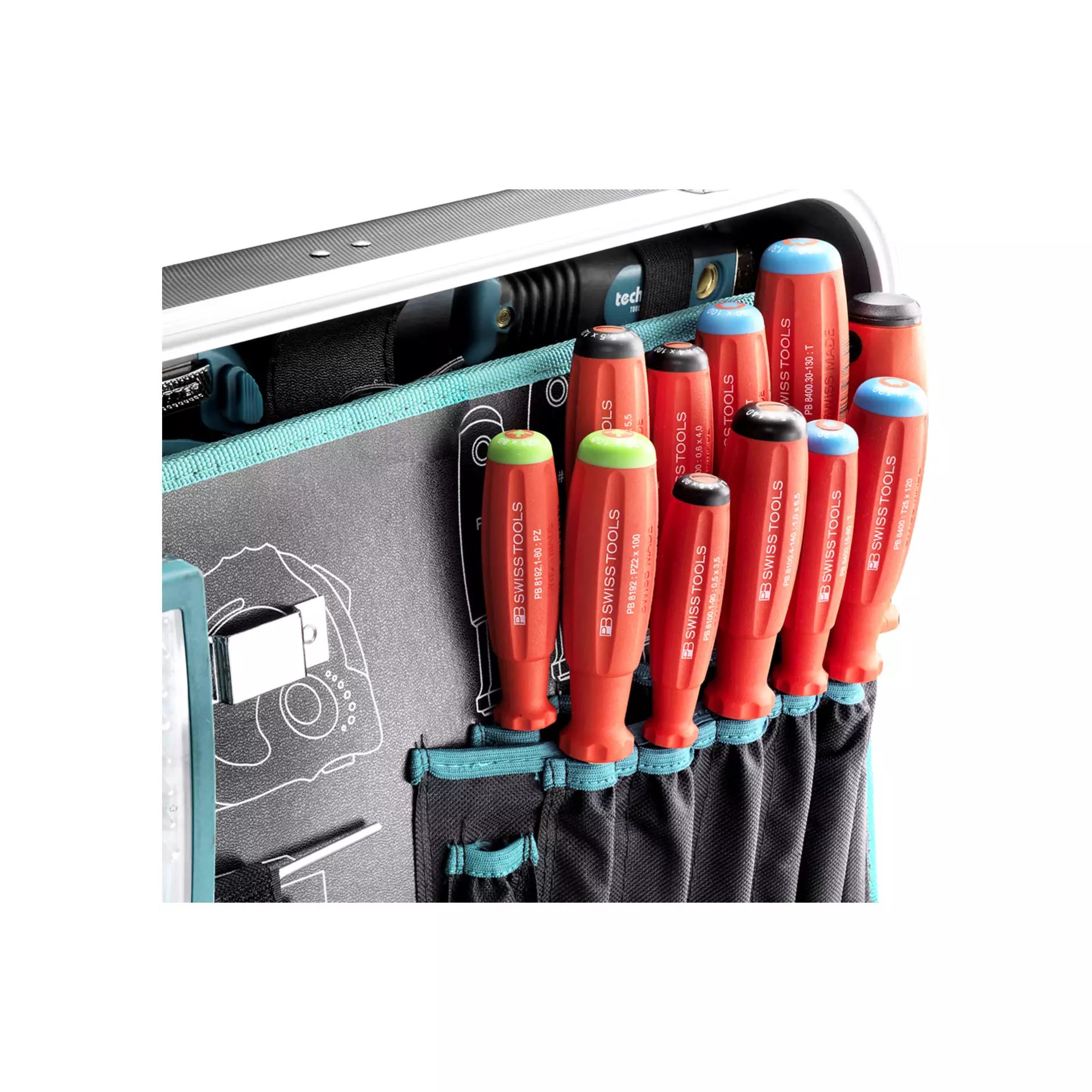 663195_technocraft_ABS-Wkzg-Koffer_PRO_CHROME_152_P_PSG_3_transparent